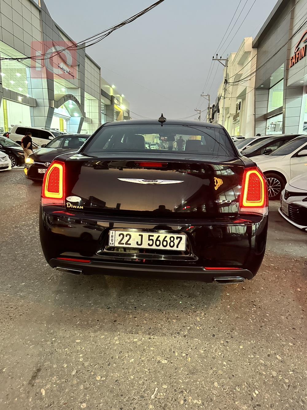 كرايسلر 300